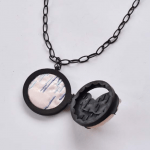 好乖．好乖 －以金工首飾創作為抒發與療癒　陳維妤創作