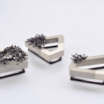 景   ─以首飾創作微縮城市風景 楊琇閔創作